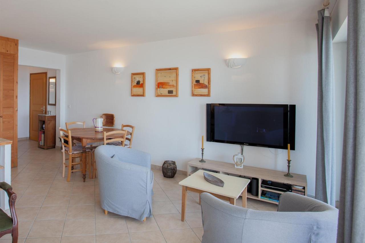 Apartamento Casa L'Alivi Luri Exterior foto
